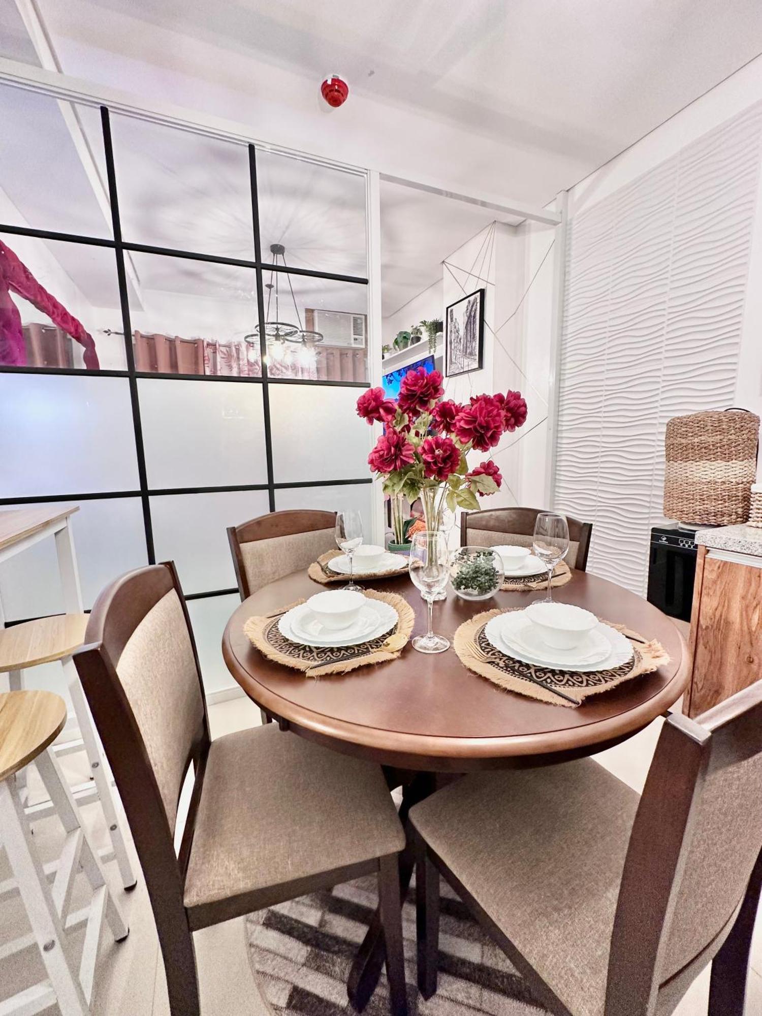 Aesthetic One Bedroom Beside Sm W Pool, Wifi And Netflix Cagayán de Oro Extérieur photo