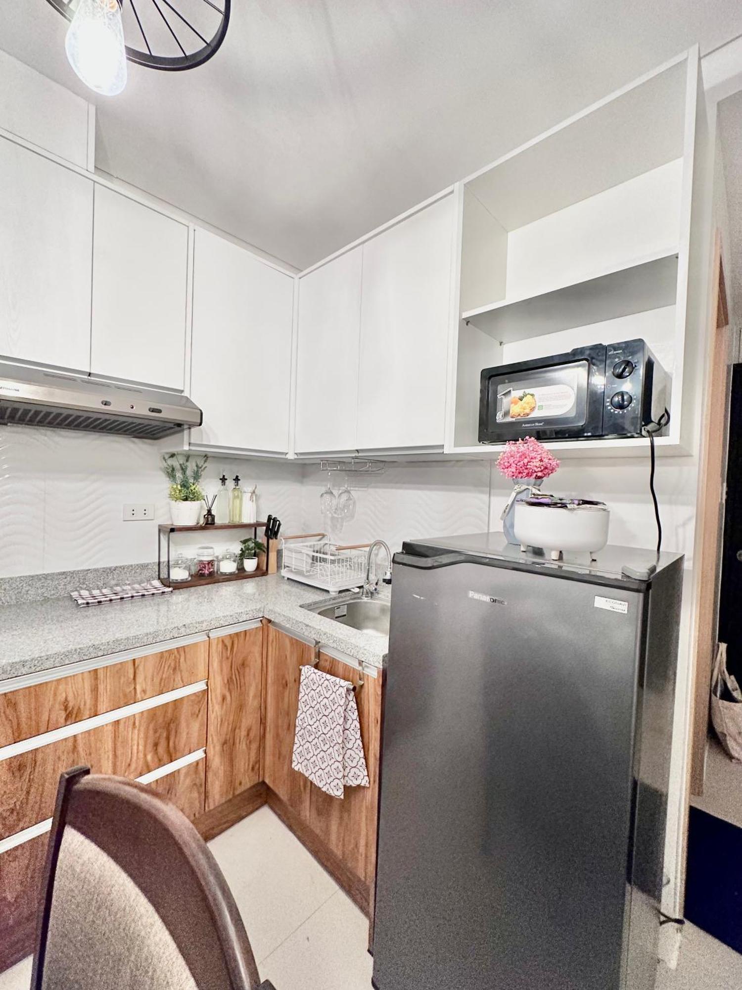 Aesthetic One Bedroom Beside Sm W Pool, Wifi And Netflix Cagayán de Oro Extérieur photo
