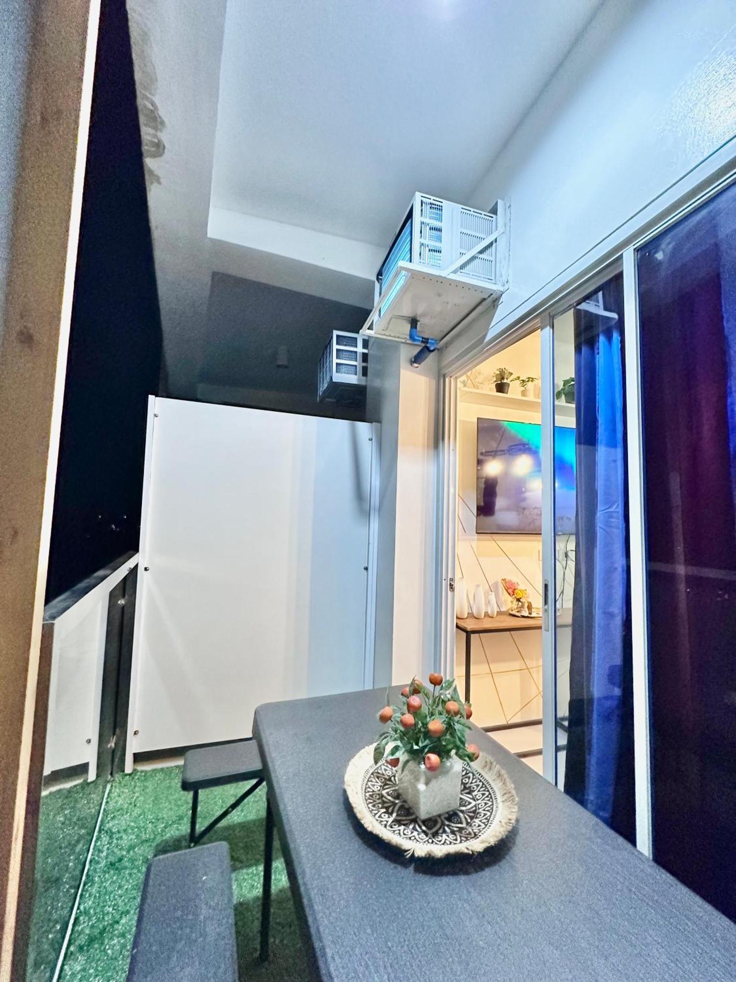 Aesthetic One Bedroom Beside Sm W Pool, Wifi And Netflix Cagayán de Oro Extérieur photo