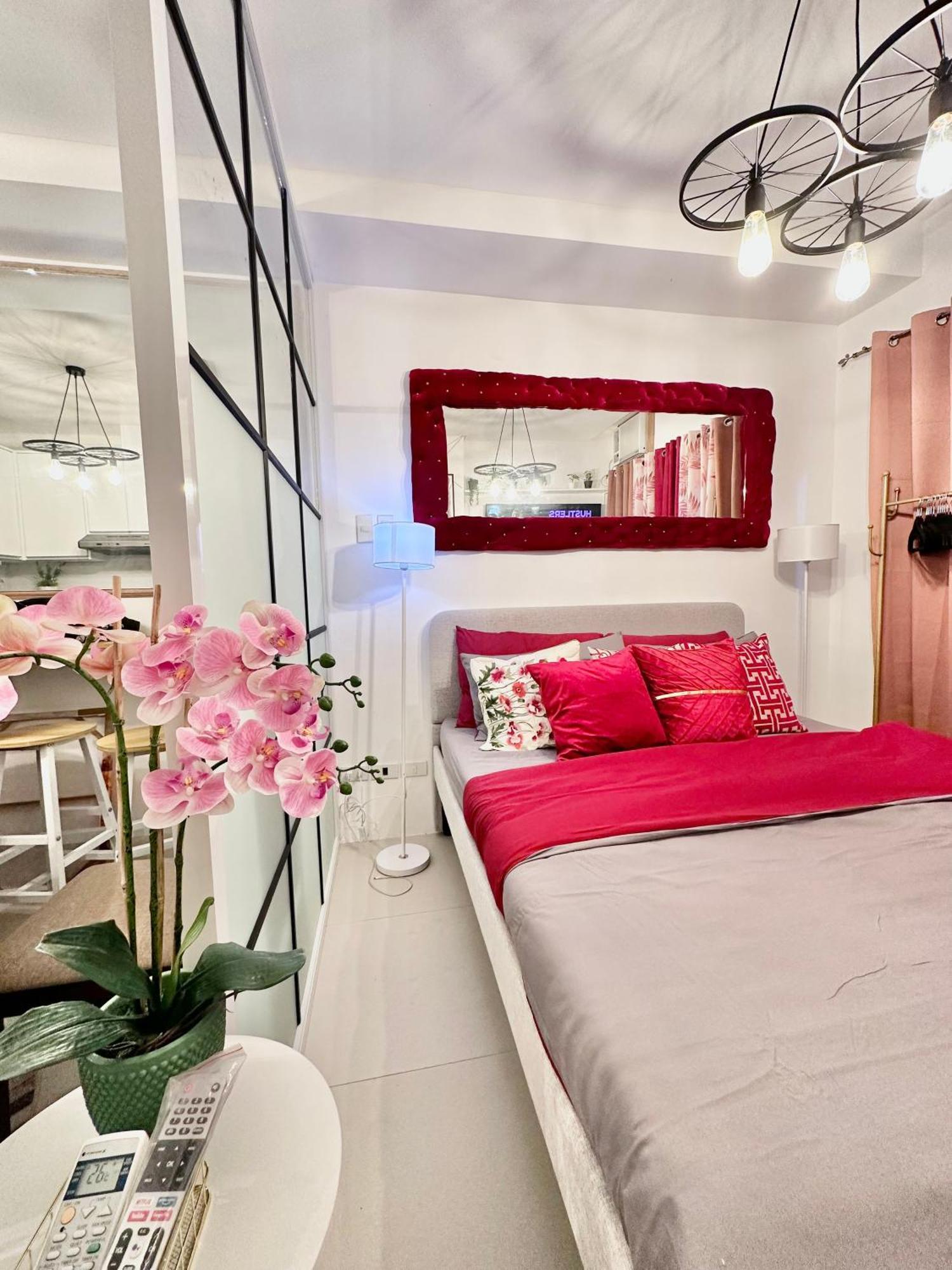 Aesthetic One Bedroom Beside Sm W Pool, Wifi And Netflix Cagayán de Oro Extérieur photo
