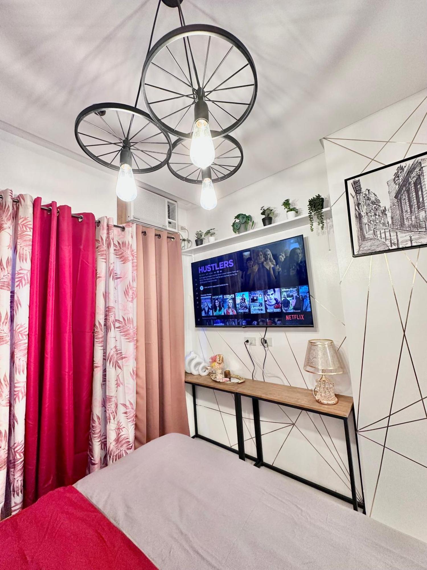 Aesthetic One Bedroom Beside Sm W Pool, Wifi And Netflix Cagayán de Oro Extérieur photo